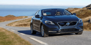 Τα Volvo V40 και V40 Cross Country αποκτούν τους νέους κινητήρες Drive-E