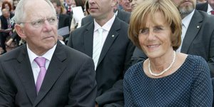 H άγνωστη κυρία Σόιμπλε -Το 24ωρό της στην Αθήνα 