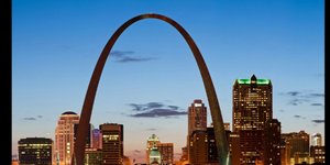 Ανελκυστήρες που κόβουν την ανάσα και προσφέρουν μαγευτική θέα- Δώδεκα περίεργες