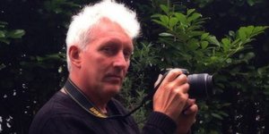 Υπάρχουν τελικά νεράιδες; Ενα ονειροπόλος Βρετανός υποστηρίζει ότι τις φωτογράφι