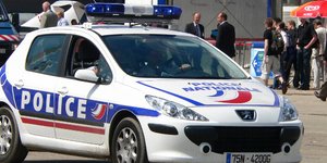 «Θα σκοτώσω την οικογένειά μου»: 13χρονη υπέγραψε συμβόλαιο θανάτου -Πώς σχεδίαζ