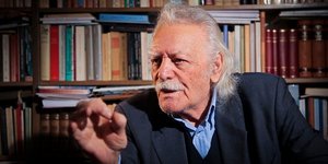 Πληροφορίες ότι ο ΣΥΡΙΖΑ θα βάλει τον Μανώλη Γλέζο στο ευρωψηφοδέλτιο