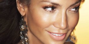 Η Τζένιφερ Λόπεζ παραμένει η ...«βασίλισσα» των γλουτών και το δείχνει [εικόνες]