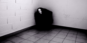 Ο δαίμονας της σχιζοφρένειας: Καλλιτέχνης προσωποποιεί τα ψυχικά νοσήματα