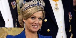 Βασιλικό «χούφτωμα» στην Ολλανδία: Ο Δήμαρχος δεν αντιστάθηκε στα κάλλη της βασί