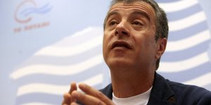 Γιατί ο Θεοδωράκης στρέφεται στις περιοχές που ψηφίζουν ΧΑ: Να καταλάβουν ότι με