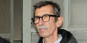Πέθανε σε ηλικία 63 ετών από ανεύρυσμα ο ευρωβουλευτής του ΚΚΕ Μπάμπης Αγγουράκη