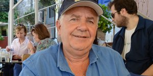 Ο Ανδρέας του «Καφέ Μελίνα» υποψήφιος με τον Γιώργο Καμίνη στο Α' διαμέρισμα