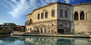 Μία νύχτα στο μουσείο: Ενα υπερπολυτελές ξενοδοχείο με σπηλιές που κοστίζουν 1.4