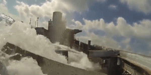 Ο απόλυτος τρόμος σε πλοίο που βυθίζεται -Πως η θάλασσα το καταπίνει αργά βασανι