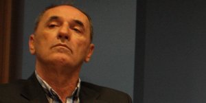 Σταθάκης: Ο ΣΥΡΙΖΑ δεν θα επαναφέρει τους μισθούς για το σύνολο των εργαζομένων