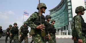 Στρατιωτικός νόμος στην Ταϊλάνδη για την «επιβολή της τάξης»