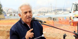 Το φαινόμενο Διονύσης Χατζηδάκης -Για 4η συνεχόμενη φορά εξελέγη δήμαρχος Παλαιο