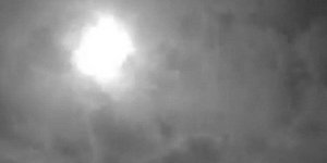 Μυστήριο με φλεγόμενο αντικείμενο πάνω από τη Βρετανία που κατέγραψε τηλεσκόπιο 