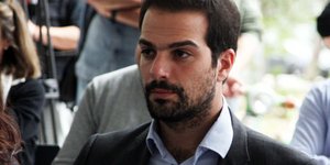 Ο Γαβριήλ Σακελλαρίδης καταγγέλλει πολιτικούς εκβιασμούς πίσω από το υποτιθέμενο