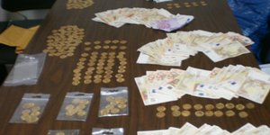 Σπείρα με 3 τραπεζικούς «έφαγε» ράβδους χρυσού και κοσμήματα 1 εκατ. ευρώ από 80