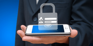 Η ΕΛ.ΑΣ. προειδοποιεί για νέα απειλή: Κακόβουλο λογισμικό κλειδώνει κινητά και t