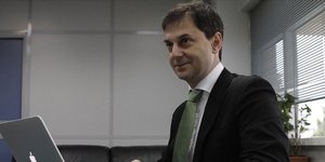 Τέλος ο Θεοχάρης από ΓΓ Εσόδων -Θρίλερ με σκληρό παρασκήνιο και εντάσεις