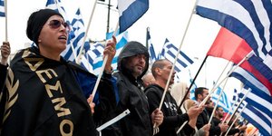 Η απενοχοποίηση του ξυρισμένου κεφαλιού