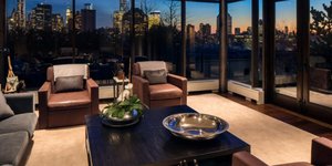 Τα σύγχρονα παλάτια των διάσημων-Επαύλεις με αμέτρητα δωμάτια