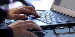 Στο εδώλιο καθηγητής στη Ρόδο γιατί έκανε cyber sex με 14χρονη μαθήτριά του