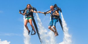 JetLev -Flyer: Το νέο σπορ του καλοκαιριού -Δίνει στον άνθρωπο «φτερά» πάνω από