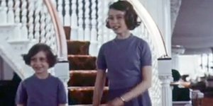 Υπήρξε και η Ελισάβετ παιδί -Βίντεο της βασίλισσας από τα πρώτα χρόνια της και τ