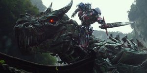 CINETROLL: Στις Η.Π.Α. οι Τransformers σκίζουν