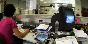Η γραφειοκρατία κοστίζει -Απώλειες 393 εκατ. ευρώ για επιχειρήσεις και Δημόσιο