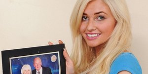 Το «καλύτερο» δώρο από παππού και γιαγιά -Πήραν στην εγγονή τους καινούργιο στήθ