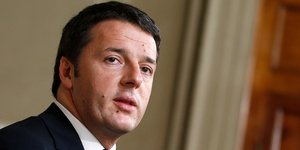 Αιφνιδιαστική επίσκεψη του Ματέο Ρέντσι στο Ιράκ -Τη στιγμή που εξετάζεται η χορ