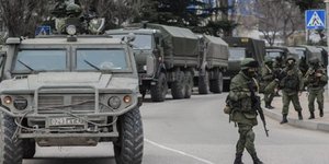 Ο Μπαρόζο κουνά το δάχτυλο στον Πούτιν -Τον προειδοποίησε να μην εισβάλει στην Ο