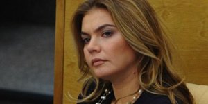 Η «ερωμένη» του Πούτιν αλλάζει δουλειά -Αφήνει την πολιτική και γίνεται μιντιάρχ