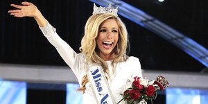 Αυτή είναι η νέα Miss USA -Κόρη Ρώσων μεταναστών