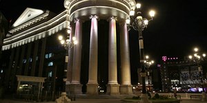 O Μ. Αλέξανδρος και ο Φίλιππος Β' στα Σκόπια -Κέρινα ομοιώματά τους στο νέο αρχα