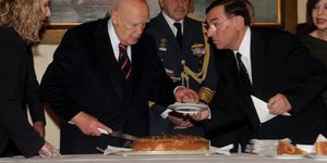 ΑΠΕ-ΜΠΕ/ΑΛΕΞΑΝΔΡΟΣ ΜΠΕΛΤΕΣ