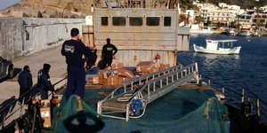 ΦΩΤΟΓΡΑΦΙΑ: ΛΙΜΕΝΙΚΟ ΣΩΜΑ - ΕΛΛΗΝΙΚΗ ΑΚΤΟΦΥΛΑΚΗ