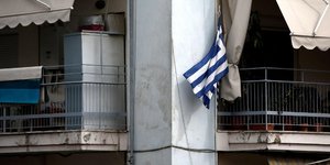 Το Μαξίμου επιρρίπτει ευθύνες στους δανειστές - SOOC/ΚΩΝΣΤΑΝΤΙΝΟΣ ΤΣΑΚΑΛΙΔΗΣ
