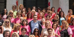 Στο Μαξίμου οι καθαρίστριες - ΑΠΕ-ΜΠΕ/ANDREA BONETTI