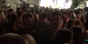 «Βούλιαξε» η Μύκονος -Χρειαζόταν μισή ώρα για να κάνει κάποιος απόσταση 15 μέτρων στα Ματογιάννια [εικόνες] 