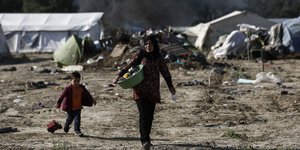 ΦΩΤΟΓΡΑΦΙΑ: ΑΠΕ-ΜΠΕ