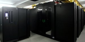 Φωτογραφία: Υπερ-υπολογιστής ARIS