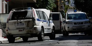 Για όγδοη φορά στόχος επίθεσης το σπίτι του Αλ. Φλαμπουράρη (Φωτογραφία: EUROKINISSI/ ΣΤΕΛΙΟΣ ΜΙΣΙΝΑΣ)