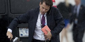 Ο Σκαραμούτσι έμεινε μόνο 10 ημέρες διευθυντής επικοινωνίας του Τραμπ (Φωτογραφία: AP/ Andrew Harnik)