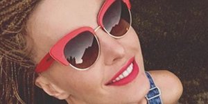 Η Τάμτα πήγε στα MTV Awards και φόρεσε μόνο το πουκάμισό της/ Φωτογραφία: instagram