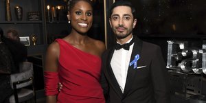 Οι μπλε κορδέλες διαμαρτυρίας των σταρ