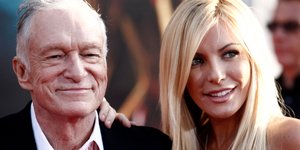 Ο Χιου Χέφνερ με την τελευταία του σύζυγο