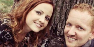 H Κάρι Ντεκλάιν και ο άντρας της Νικ (φωτογραφία: ΑΡ) 