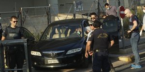 Η σκηνή του εγκλήματος στον Γέρακα. Φωτογραφία: EUROKINISSI /ΧΡΗΣΤΟΣ ΜΠΟΝΗΣ