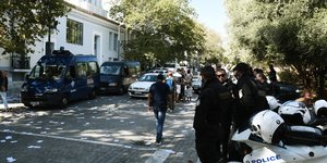 Συγκλονισμένος ο Ισπανός πρέσβης από την εισβολή του Ρουβίκωνα (Φωτογραφία: EUROKINISSI /ΤΑΤΙΑΝΑ ΜΠΟΛΑΡΗ)